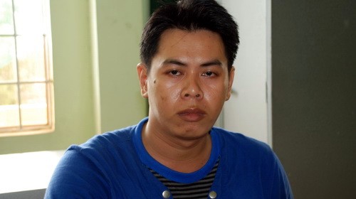 Nguyễn Thiên Kim tại cơ quan công an (Ảnh: Tuổi trẻ)